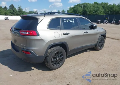 2017 Jeep Cherokee Sport 4X4 from USA, damaged, VIN 1C4PJMAB8HW545780